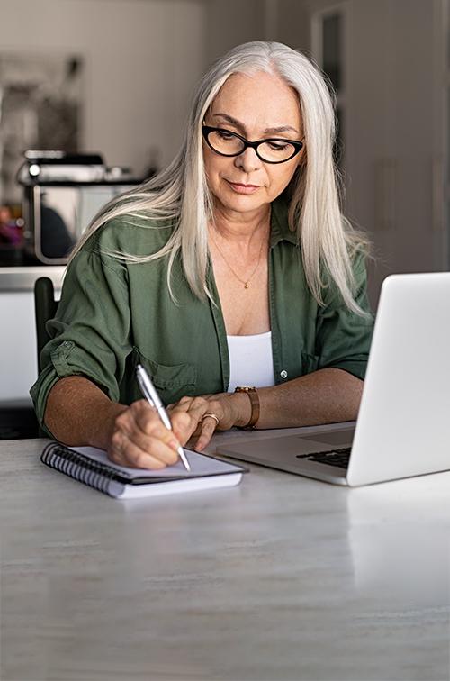 A woman doing research online.